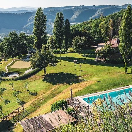 Nikis Resort Gubbio Bagian luar foto
