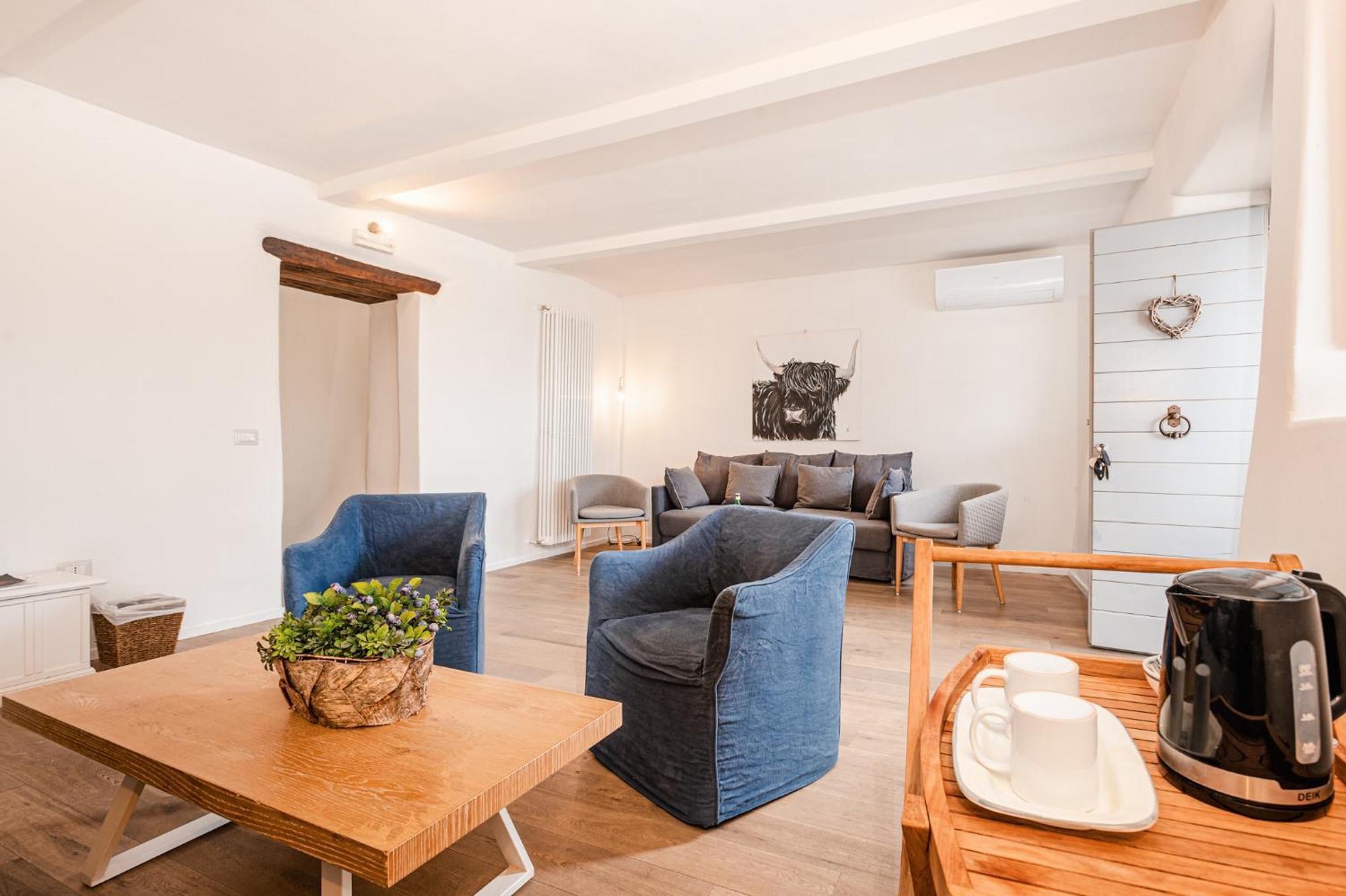 Nikis Resort Gubbio Ruang foto