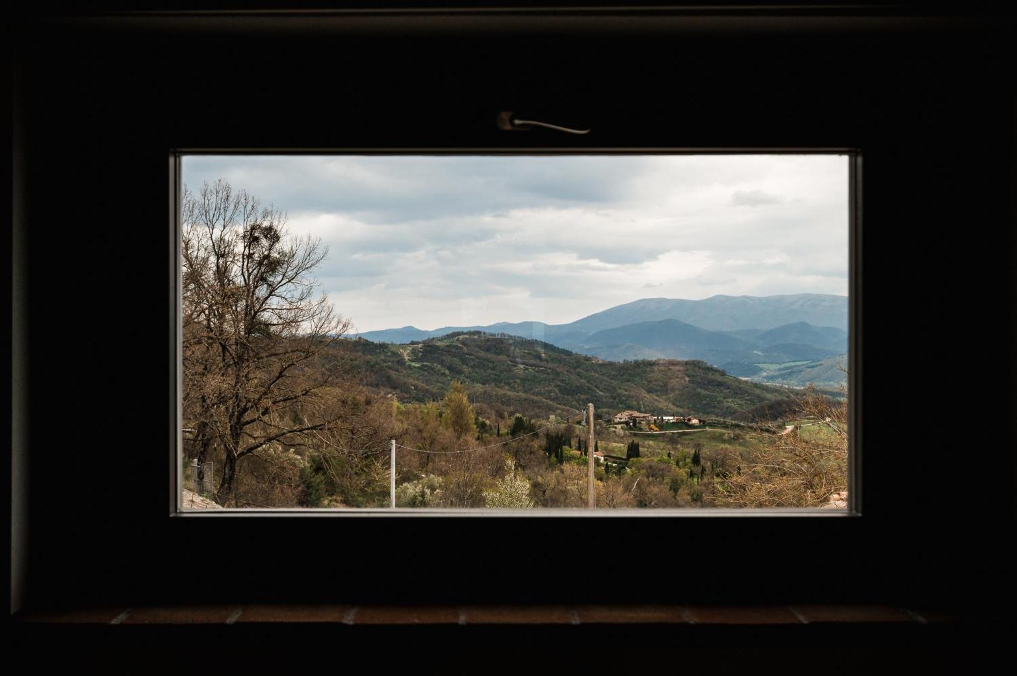 Nikis Resort Gubbio Ruang foto